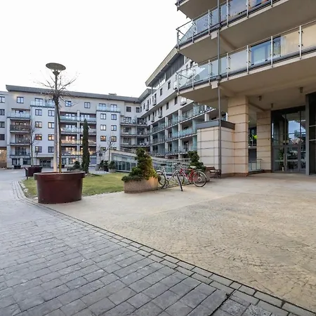 Premium Apartment Ludwinowska Krakow By Noclegi Renters Exterior photo